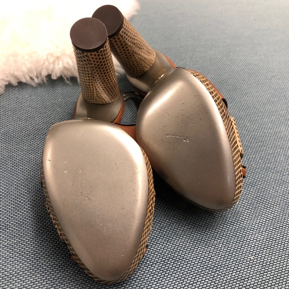 NIB D&G Snakeskin Platform Slingback Heels Sz 39 - Picture 7 of 13